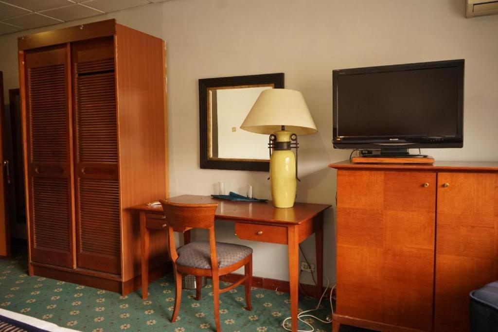 Conord Hotel Amman Zewnętrze zdjęcie